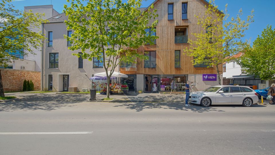 !! VANDUT !! Apartament elegant, complet mobilat Avram Iancu, Brașov