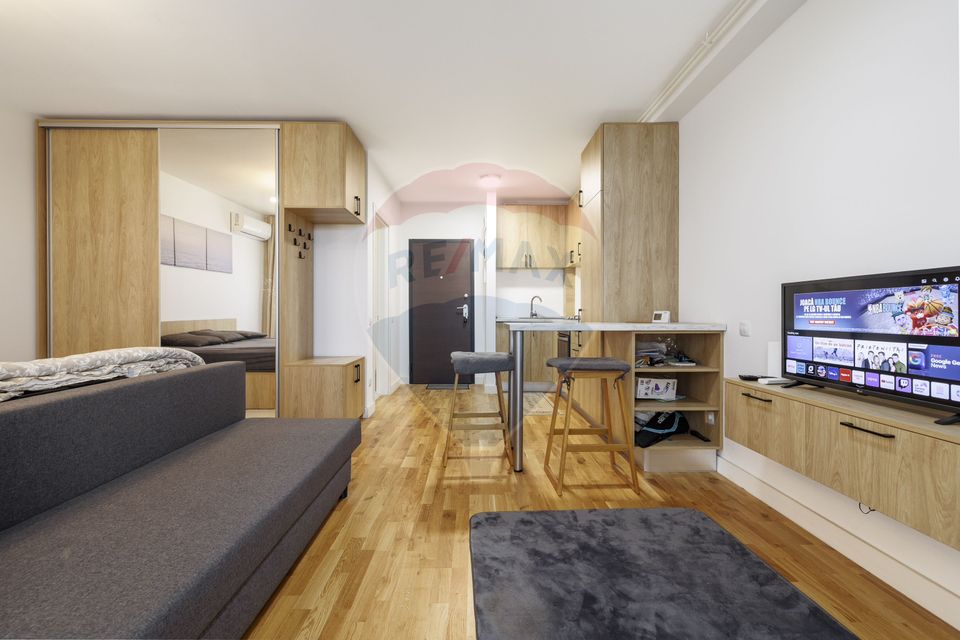 Lebada Lake - Garsonieră cu GRĂDINĂ proprie+parcare, ideal Airbnb