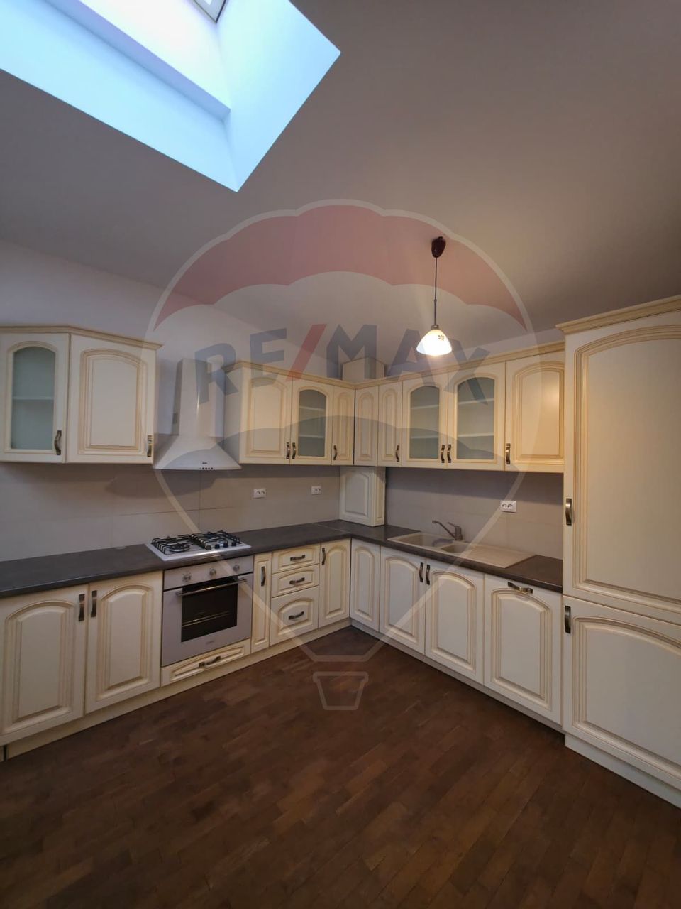 Apartament de inchiriat- Medias, zona centrala