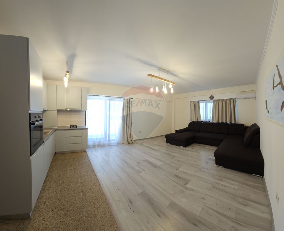 Apartament 3 camere Mamaia Nord