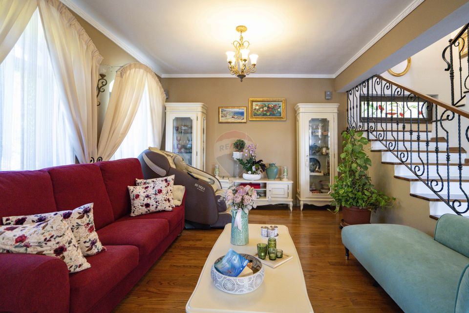 5 room House / Villa for sale, Dealuri Oradea area