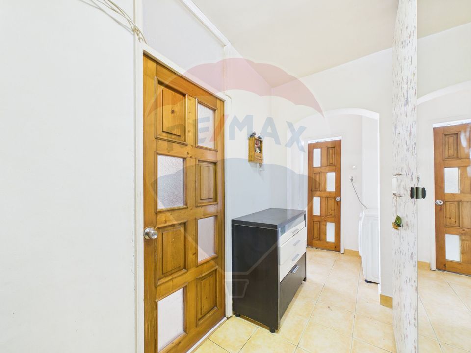 Apartament cu 2 camere de vânzare în zona Doamna Ghica