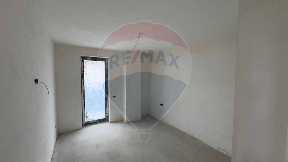 3 room Apartment for sale, Ultracentral area