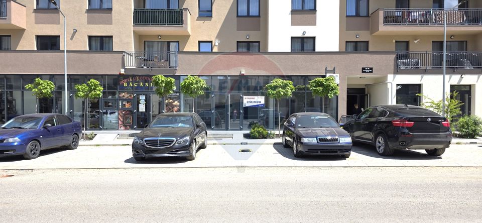 88sq.m Commercial Space for rent, Tractorul area