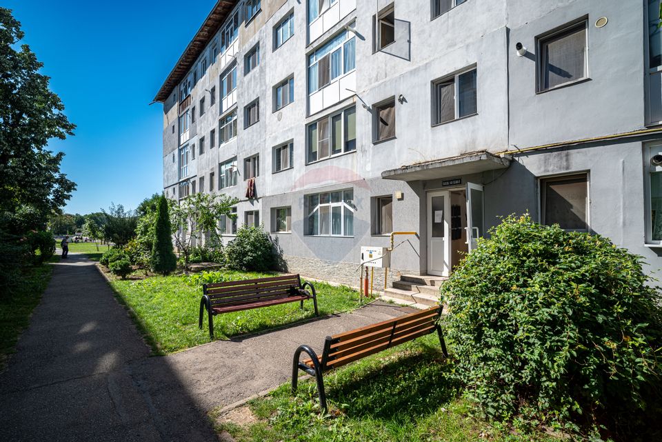 Apartment, 2 rooms, renovated, Ground floor – Breaza