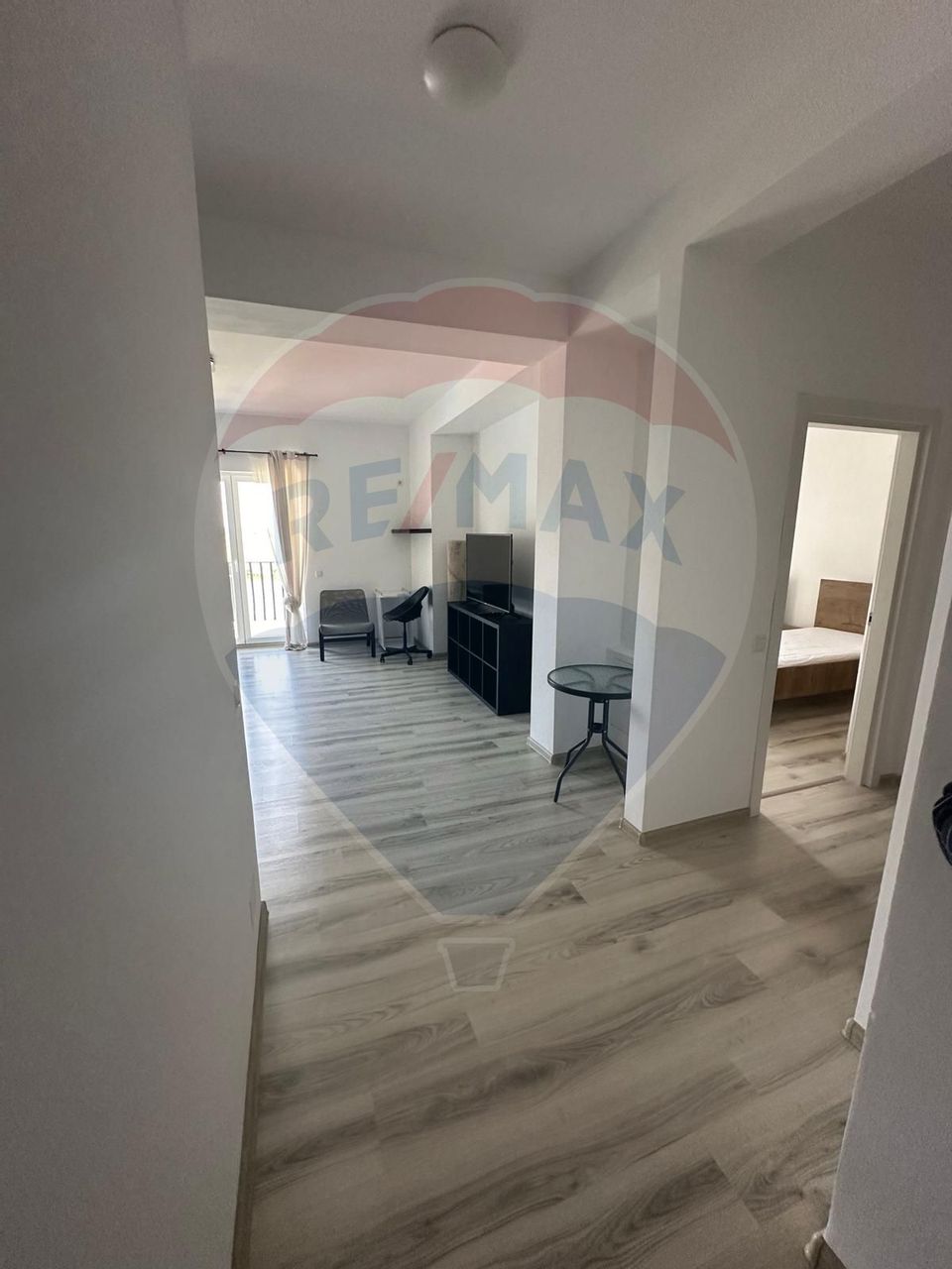 Apartament cu 2 camere de vânzare | Cosmopolis | Balcon | Investitie