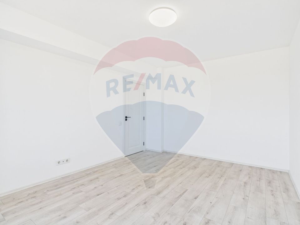 2 room Apartment for sale, Est area