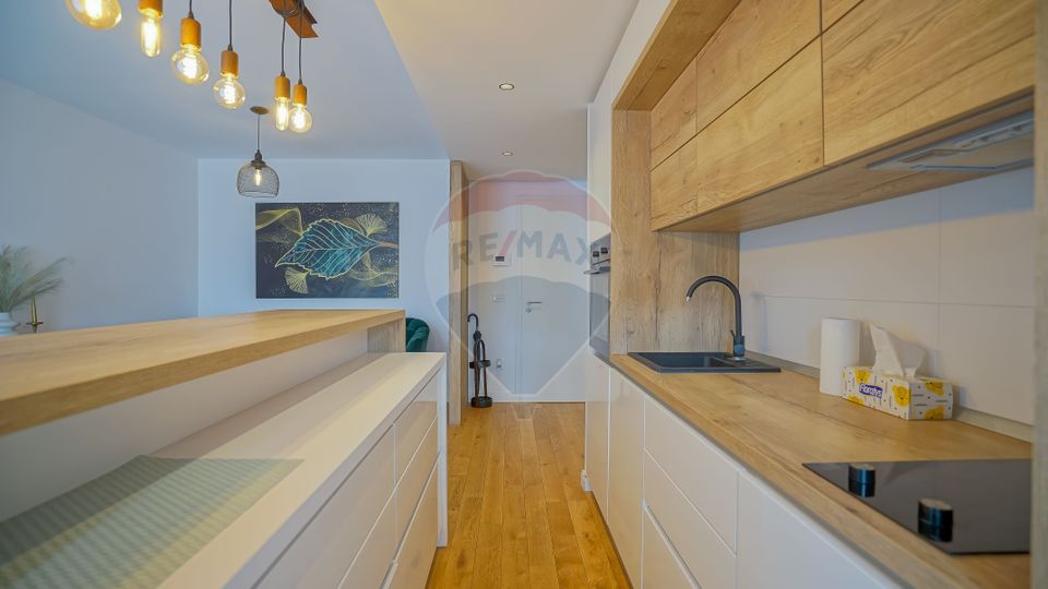 2 room Apartment for rent, Tractorul area