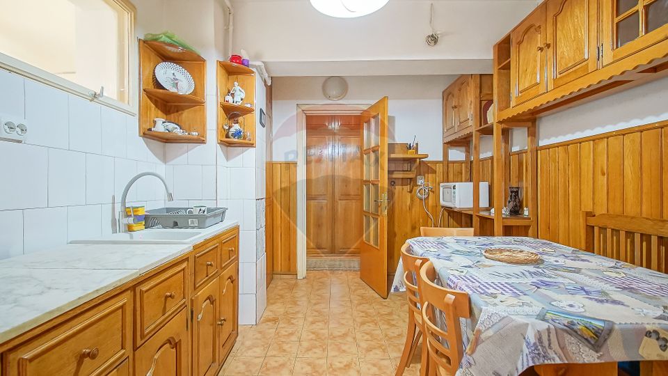 4 room Apartment for rent, Vlahuta area