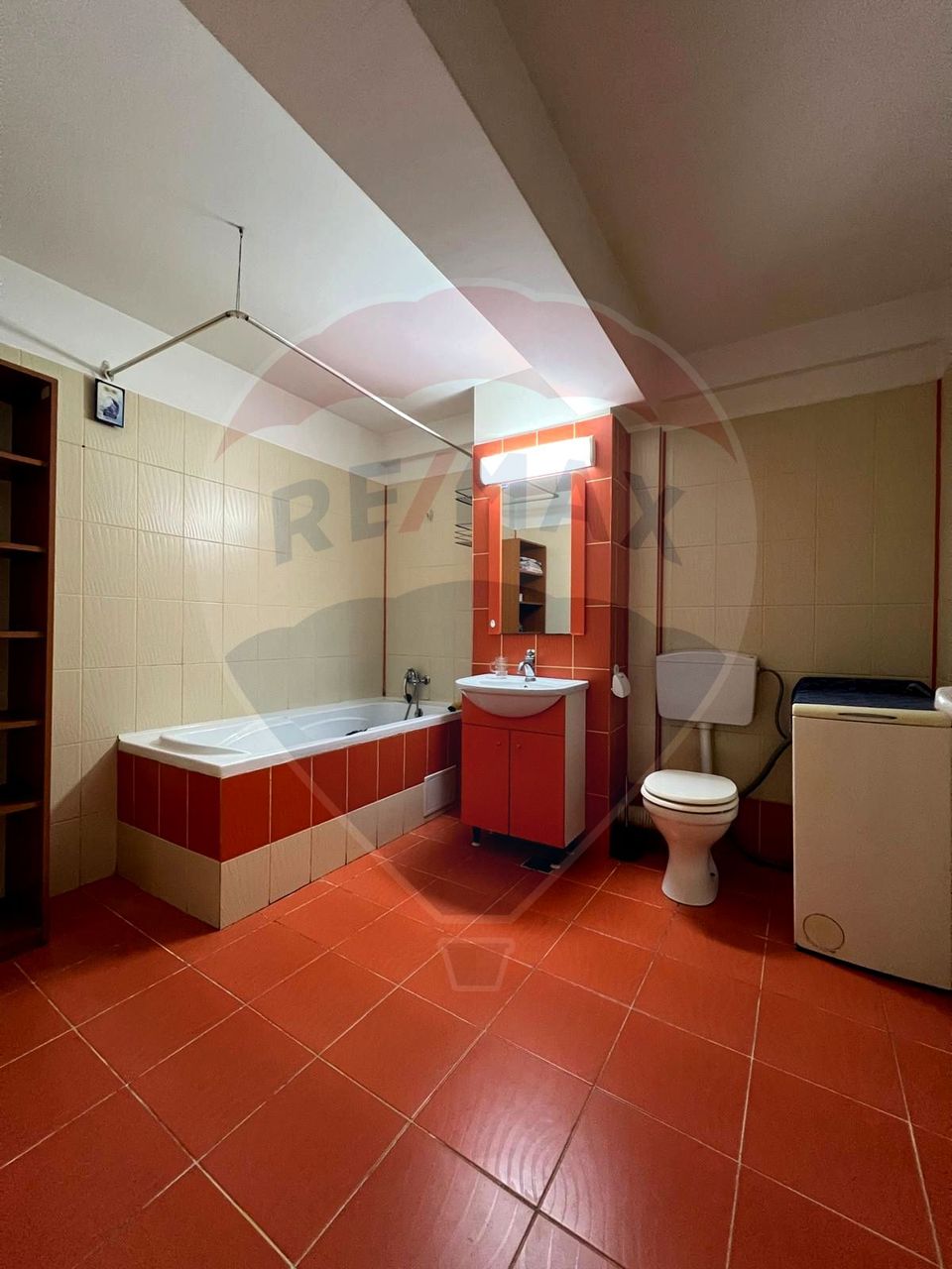 Apartament cu două camere, Apahida, etaj intermediar, lift