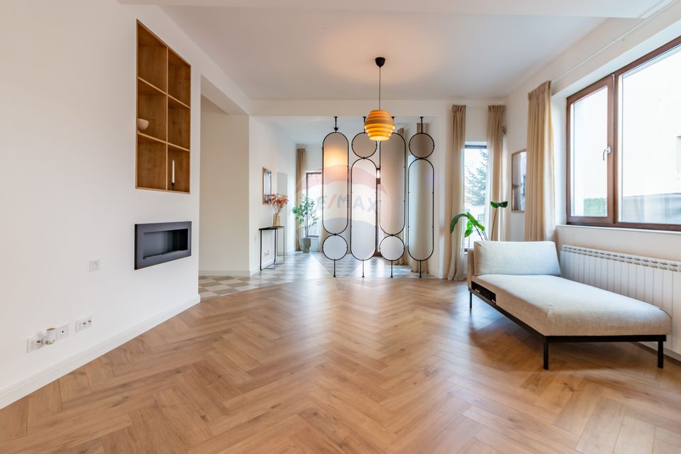 Casă individuala în Aviatiei, adiacent Bulevardul Aerogarii, 4xparcare