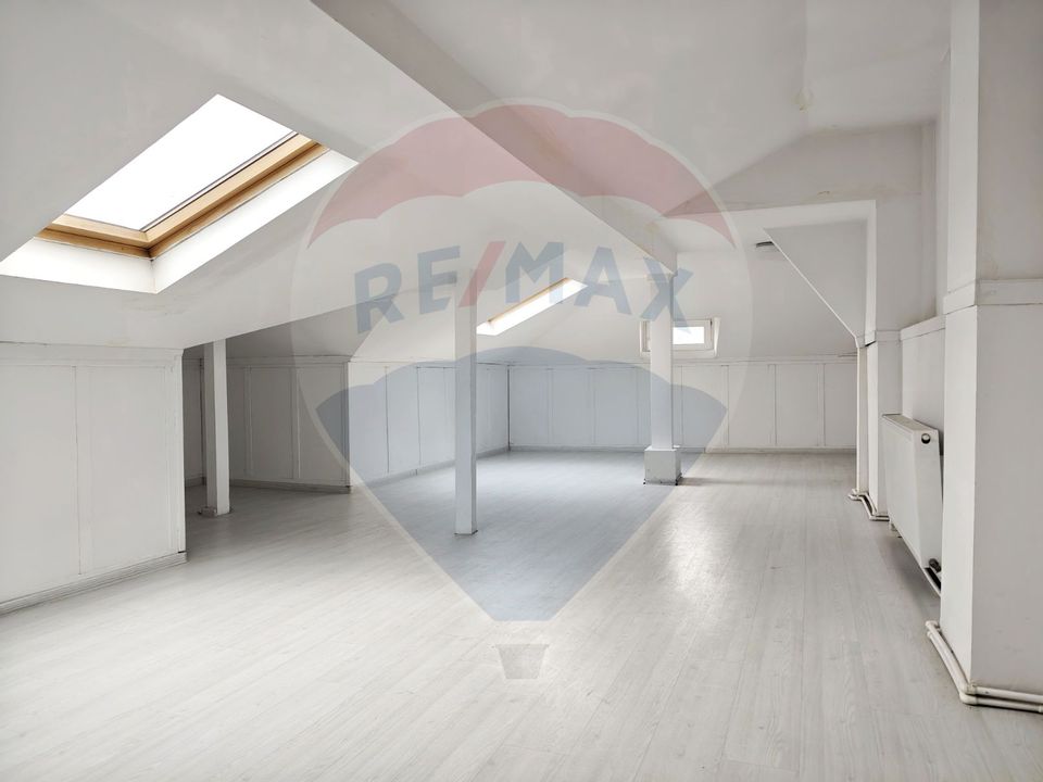 6 room House / Villa for rent, Dacia area