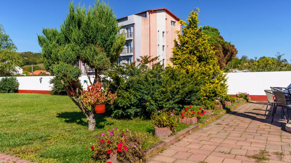 Pensiune cu 16 camere de vânzare, potential investitie,COMISION 0