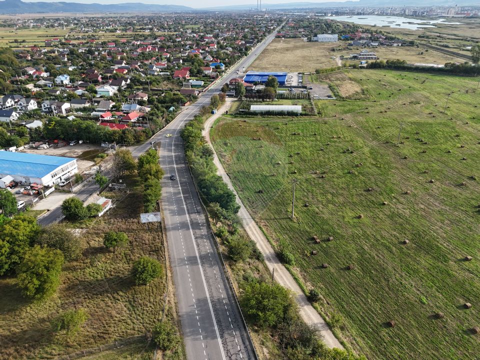 Casa/spatiu comercial de vanzare - Bogdan Voda Bacau