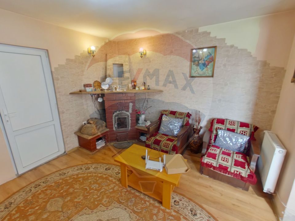 5 room House / Villa for sale