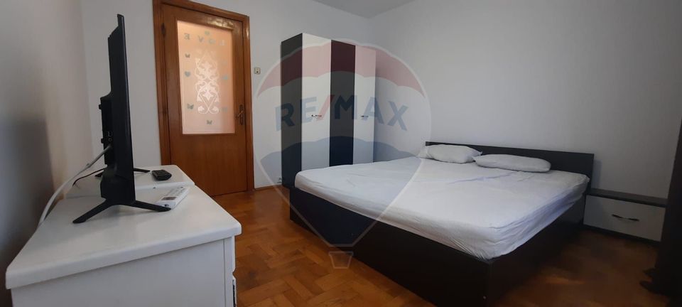 Apartament de inchiriat 3 camere în zona Tomis Nord