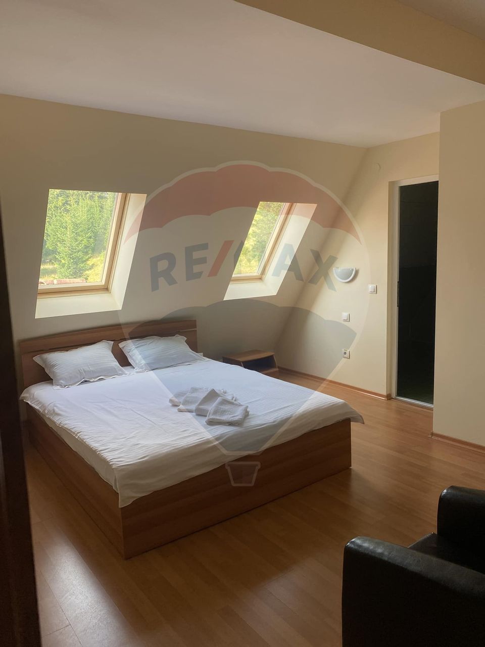 Pension for sale in Rânca resort