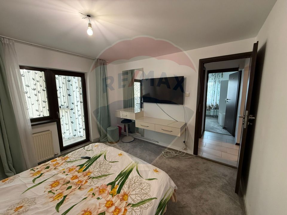 de inchiriat 3 camere, 70 mp, ultrafinisat, 3/4, centrala