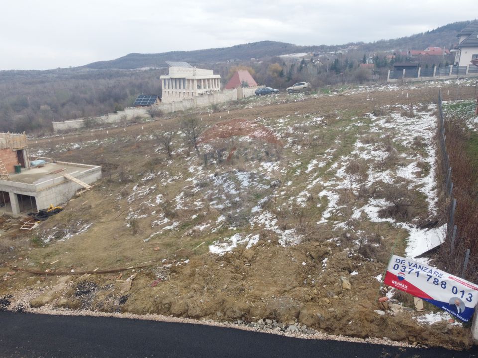 Teren de Vânzare în Salicea – Autorizație de Construire comision 0%