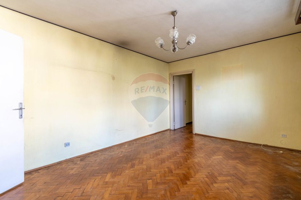 Apartament de vanzare, 3 camere, 62 mp, zona Gheorgheni