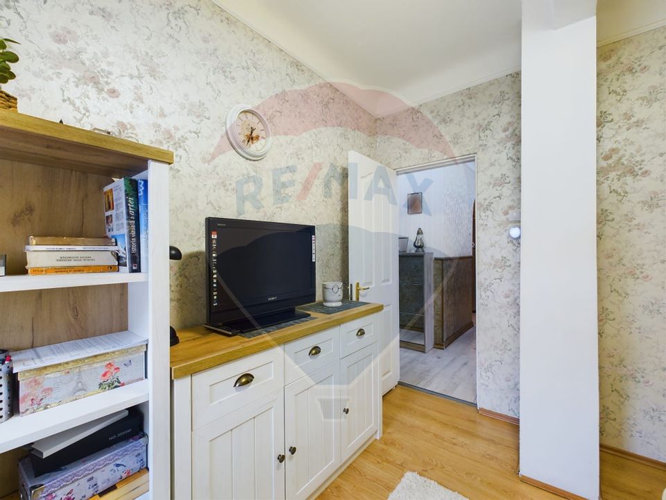 Apartament de 4 camere,  ultracentral