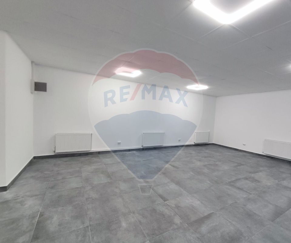 Spațiu comercial de 80mp în zona Burdujeni