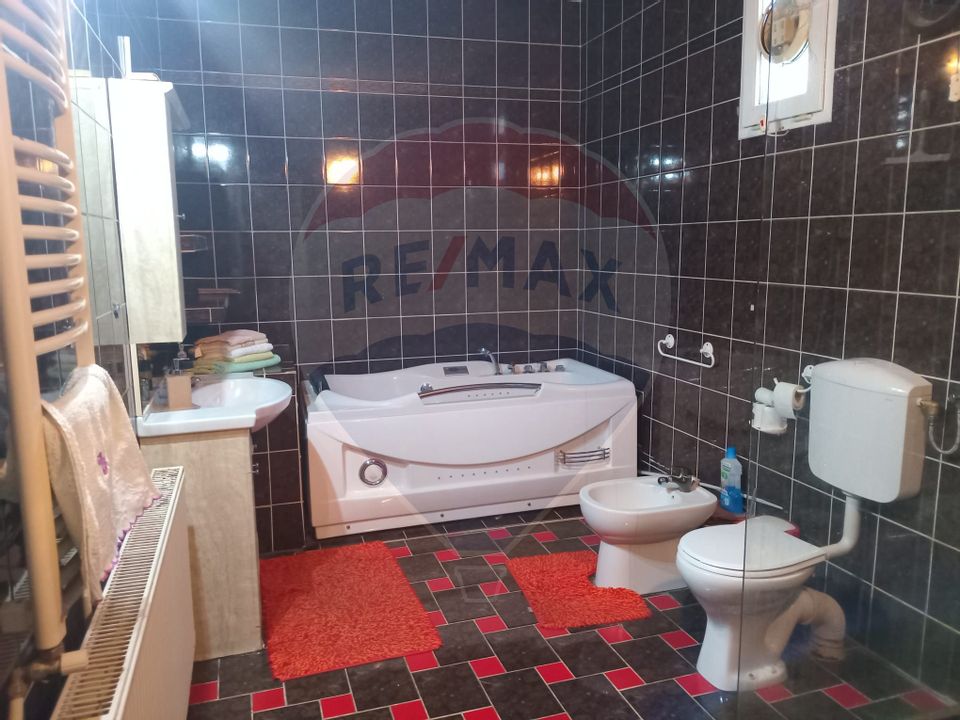 6 room House / Villa for sale, Ultracentral area