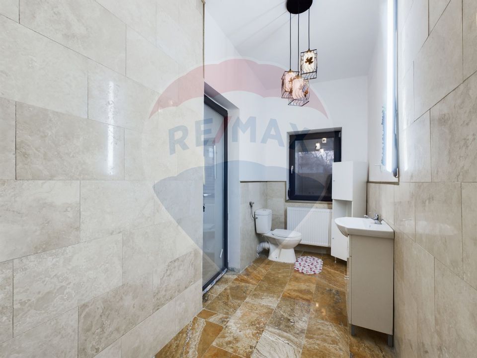 4 room House / Villa for sale, Eroii Revolutiei area