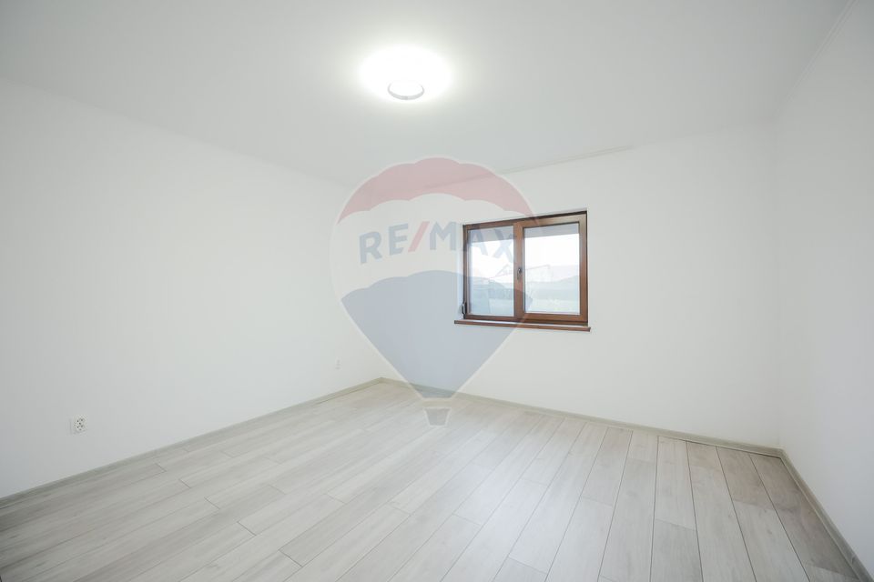 Casă Nouă în Biharia 3 Camere, Gaz, Garaj, Teren 500 mp, Gata De Mutat