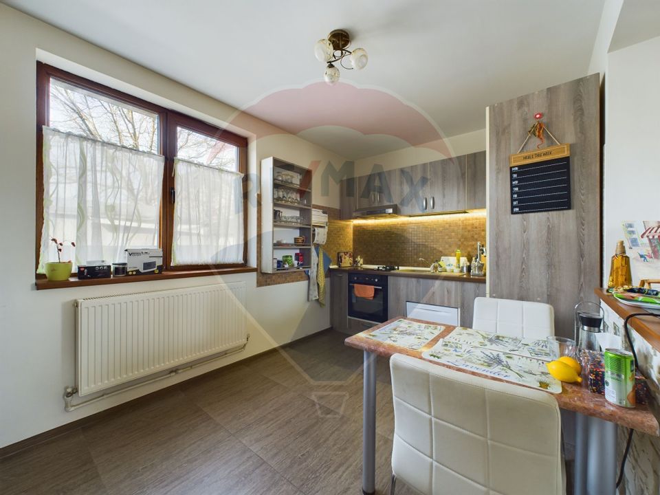 Casa 5 camere de vanzare in Crevedia  mobilata utilata gata de mutare