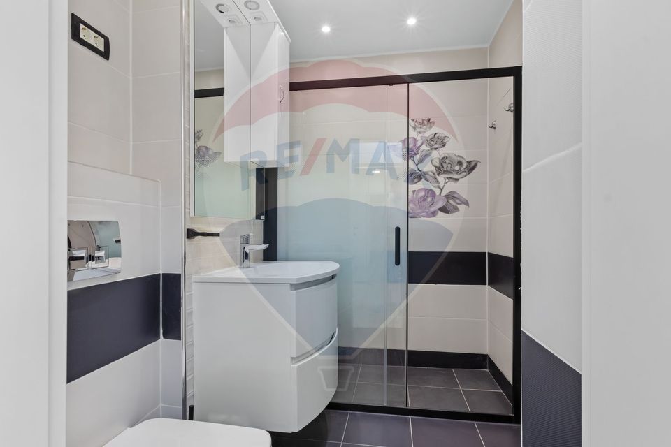 Apartament modern cu 3 camere de închiriat - zona Băncilor