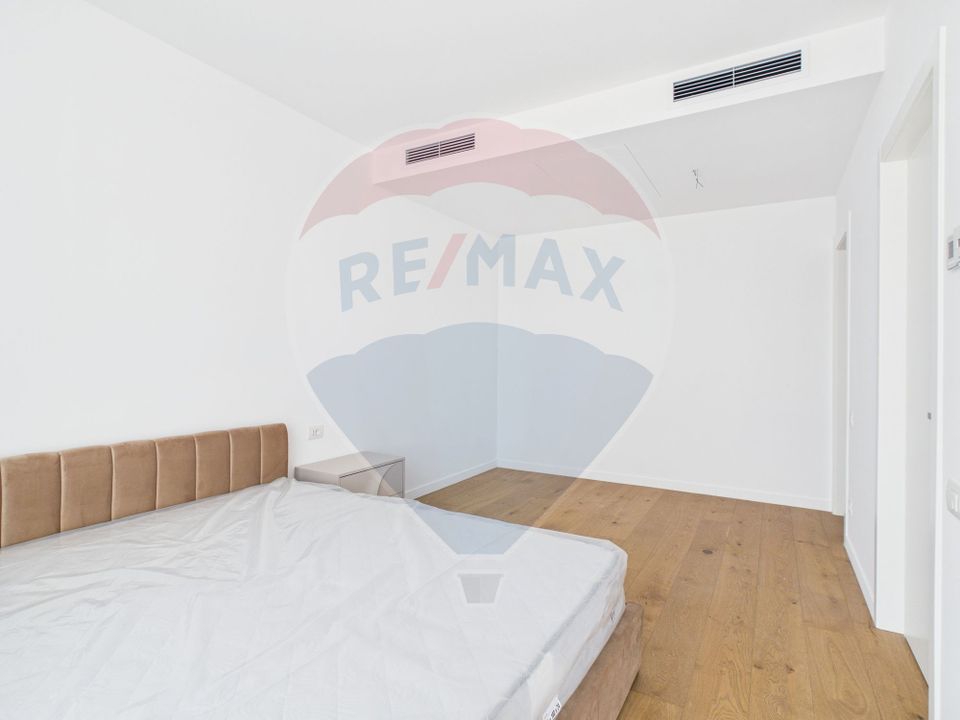 Bright apartment, 2 rooms, parking included, Amber Forest vat included