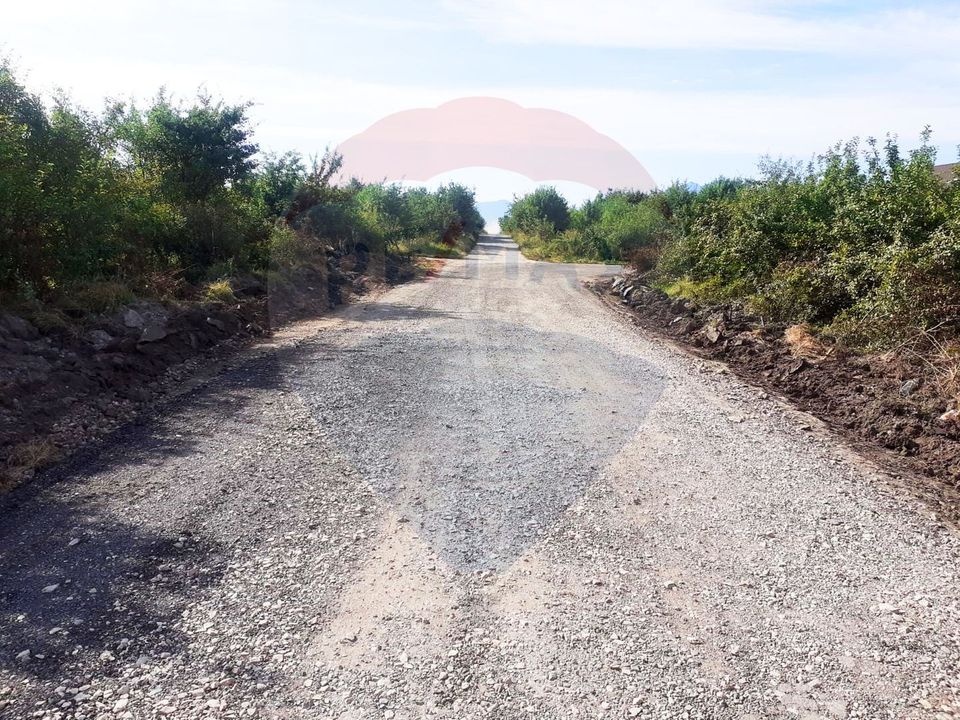 Teren Sanpetru- Strada Ciresului, 1042 mp, cu utilitati