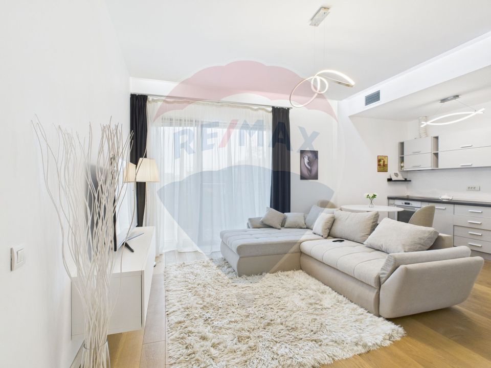 Apartament cu 3 camere si parcare in One Herastrau Park, de inchiriat