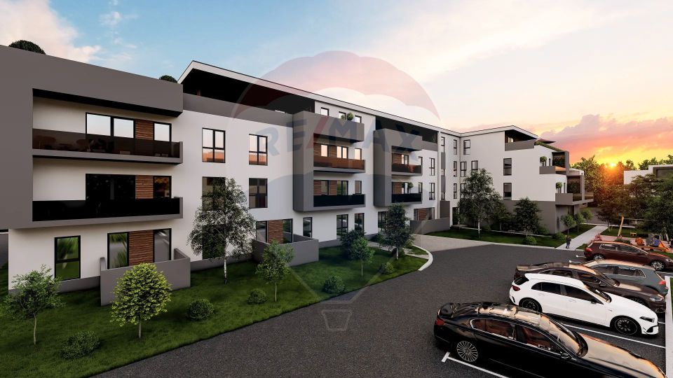 Apartament 3 camere zona Coresi