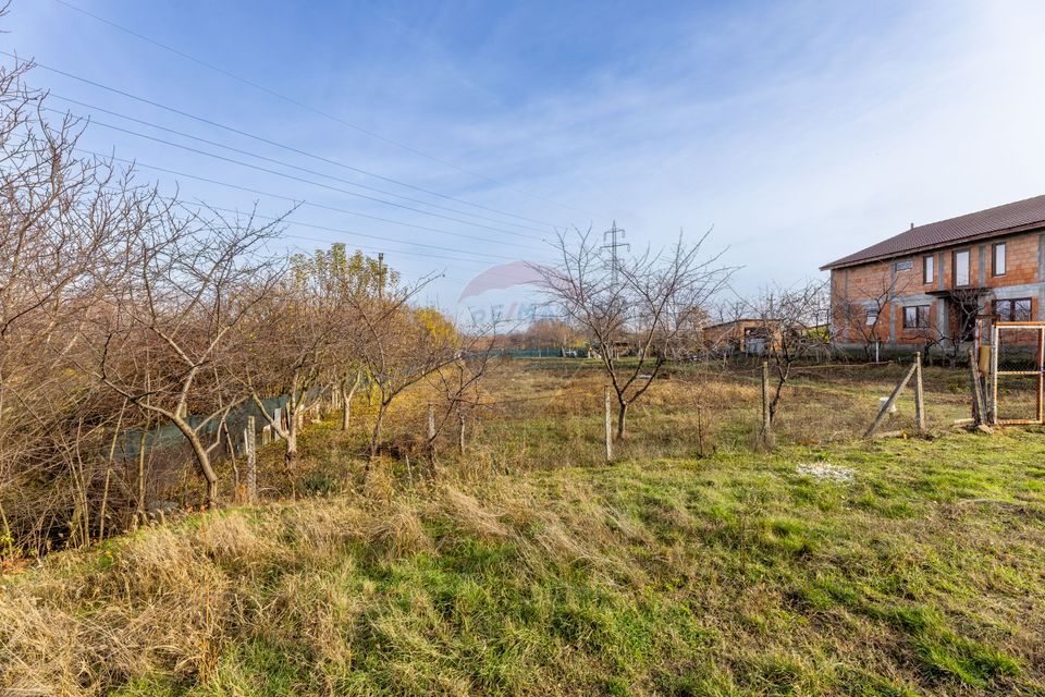 Teren 844mp Arad / Strada Agricultorilor