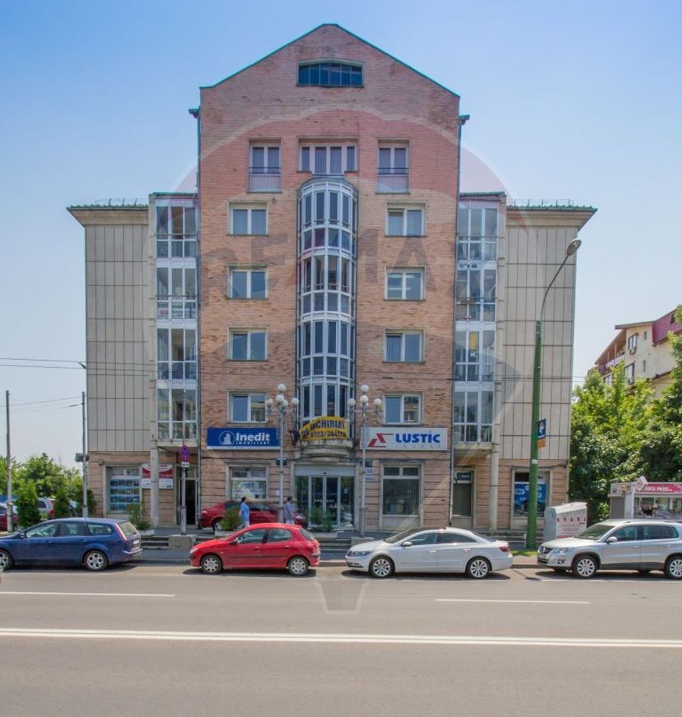 Imobil remarcabil, Centru Civic, Brasov, comercial/birouri