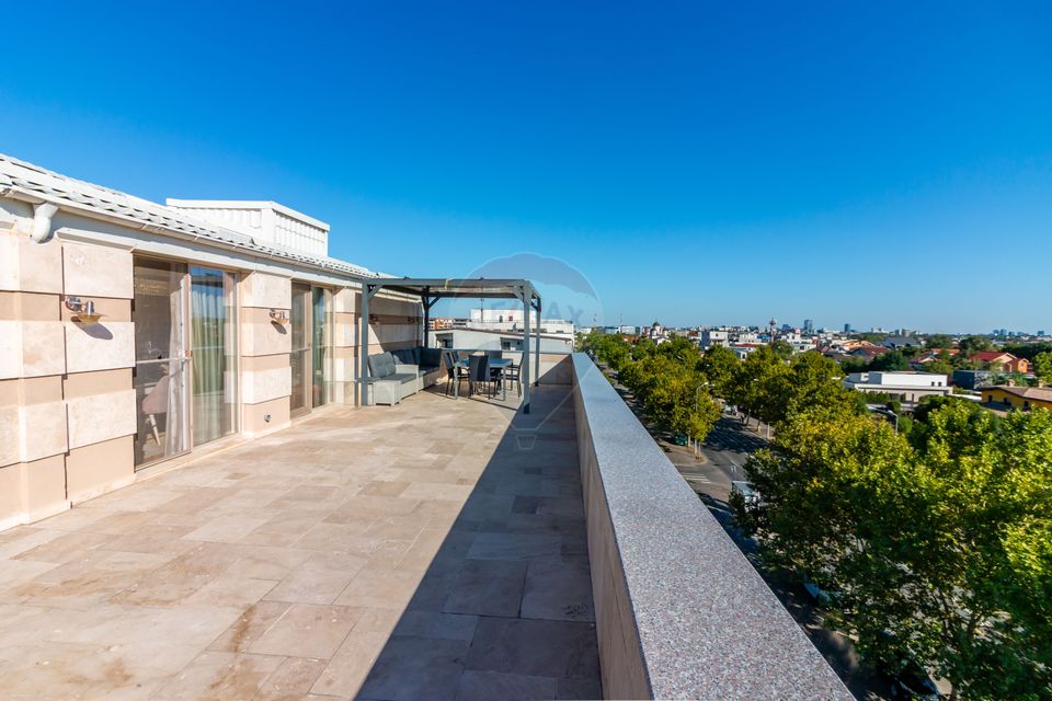 Penthouse 5 camere, acces privat lift | Sisesti, Rompetrol