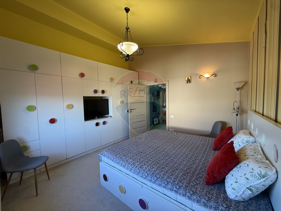 Casă /Vilă cu 6 camere de vânzare in Cumpana Constanta