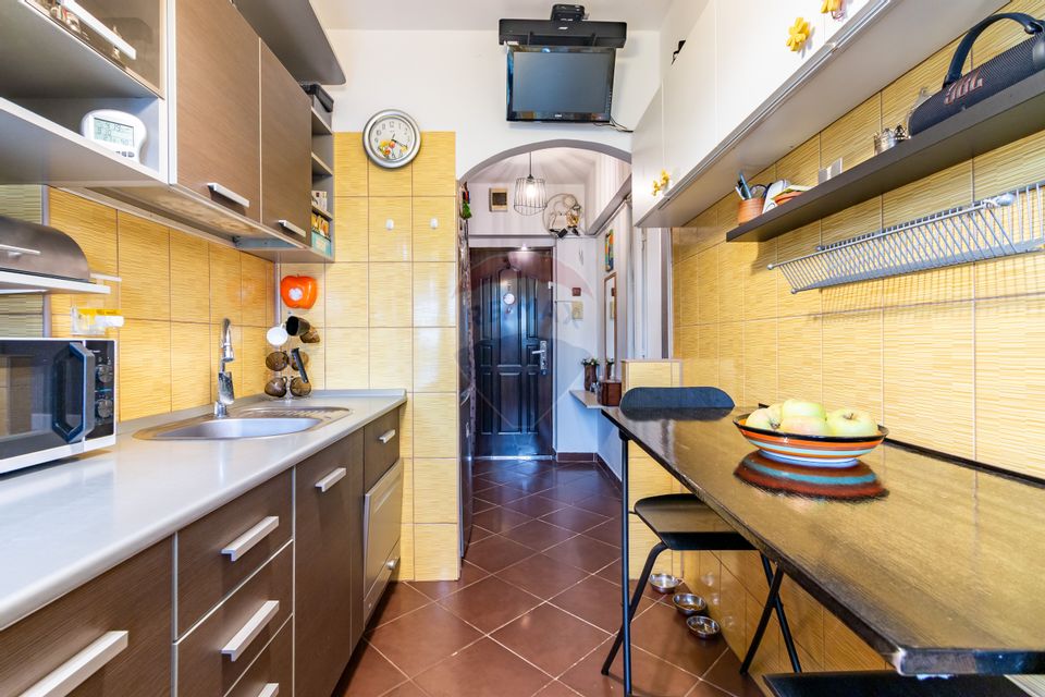 2 room apartment for sale in Liberty Plain/IOR Park