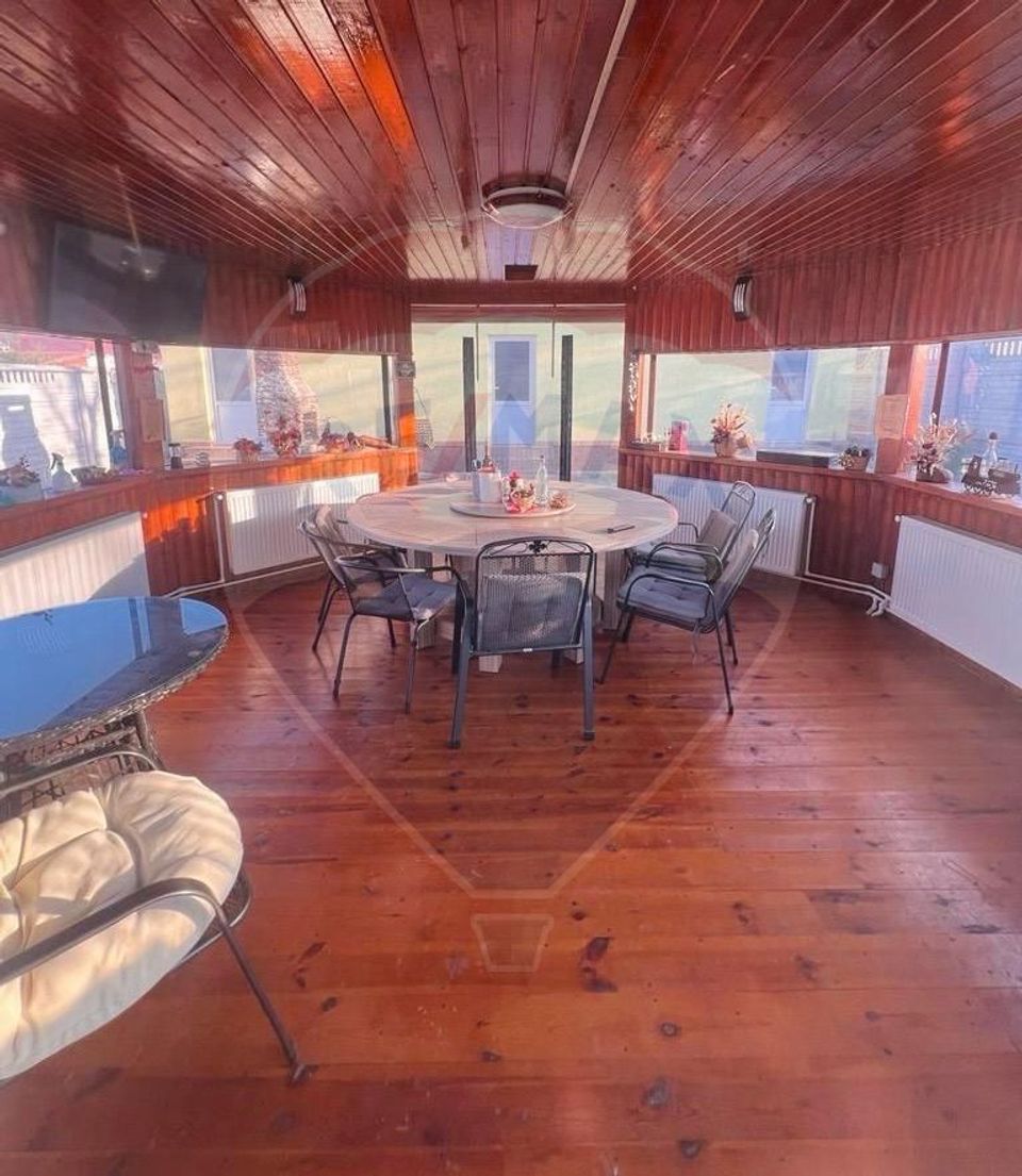 10 room House / Villa for sale