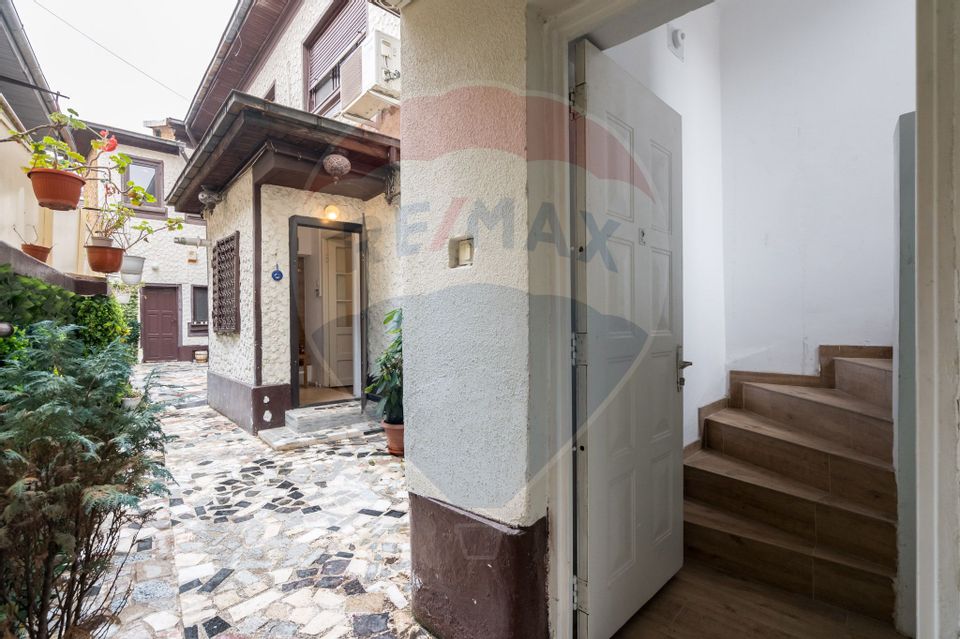 6 room House / Villa for sale, Stirbei Voda area