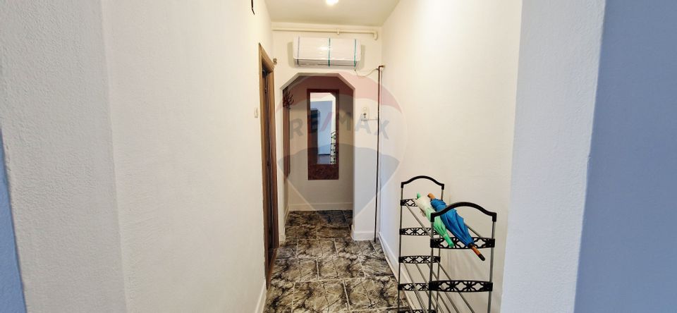 Inchiriere Apartament 2 camere, centrala, semidecomandat, zona Lebada