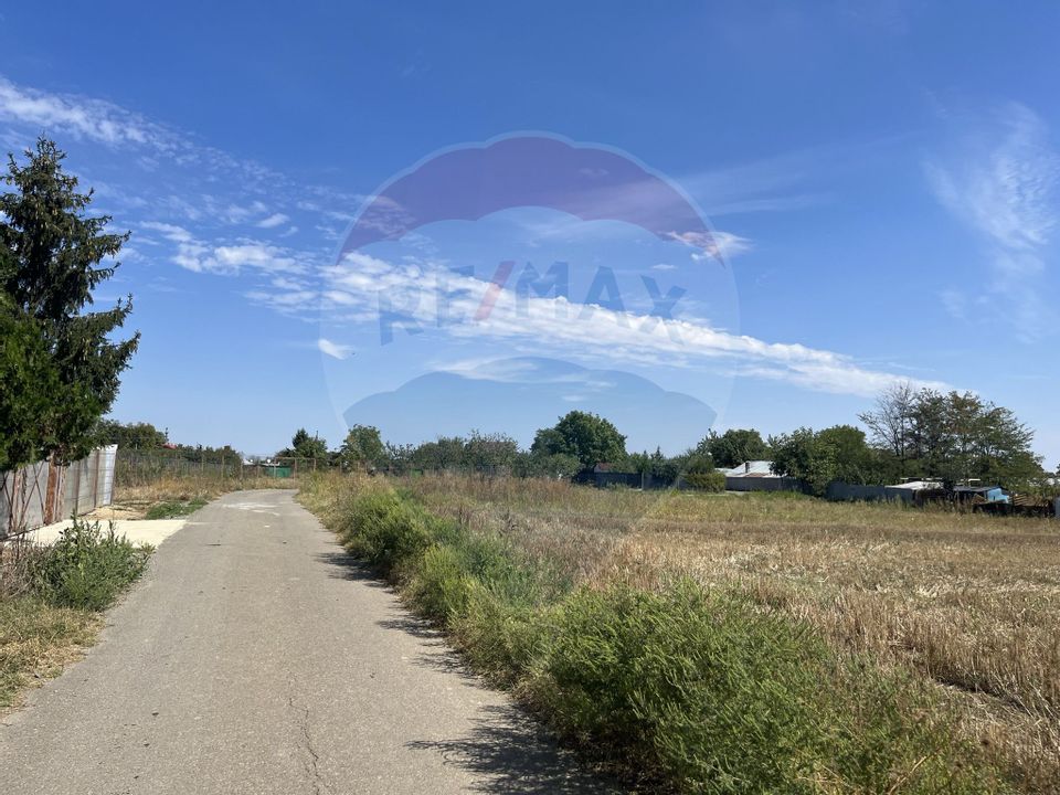 Land 8,325sqm Mogosesti / Strada Dealului