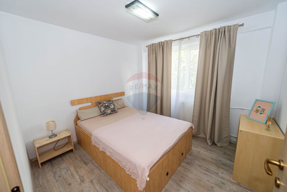 Apartament de inchiriat cu 2 camere, P-ta Victoriei