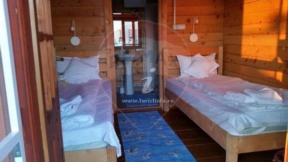 Afacere la cheie – Complex turistic cu 21 de căsuțe de vacanță în Vama