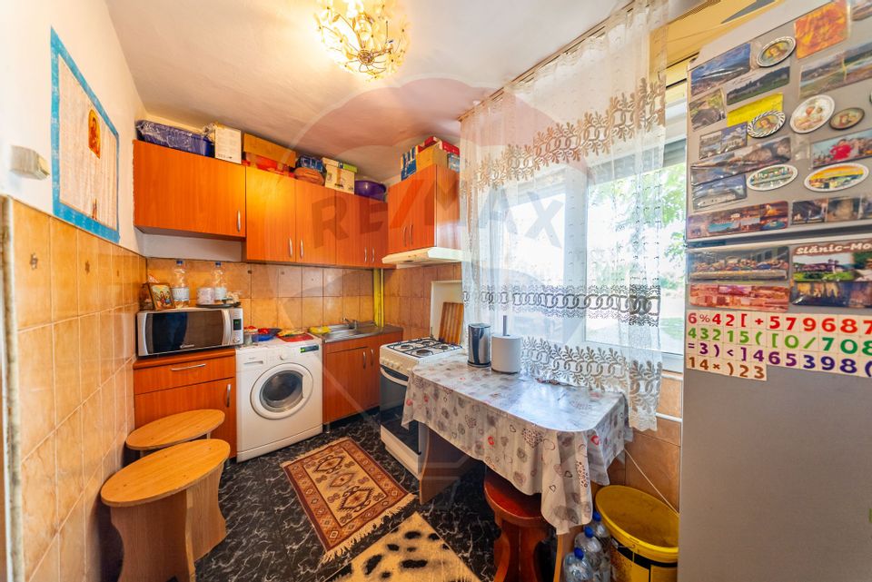 Apartament cu doua camere in zona Aurel Vlaicu