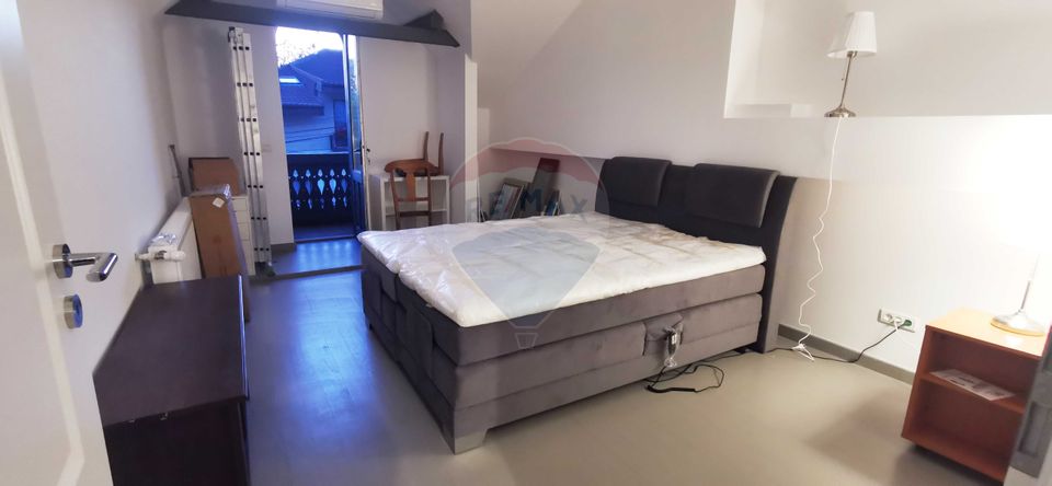 Casa / Vila cu 8 camere de vanzare în zona Cotroceni