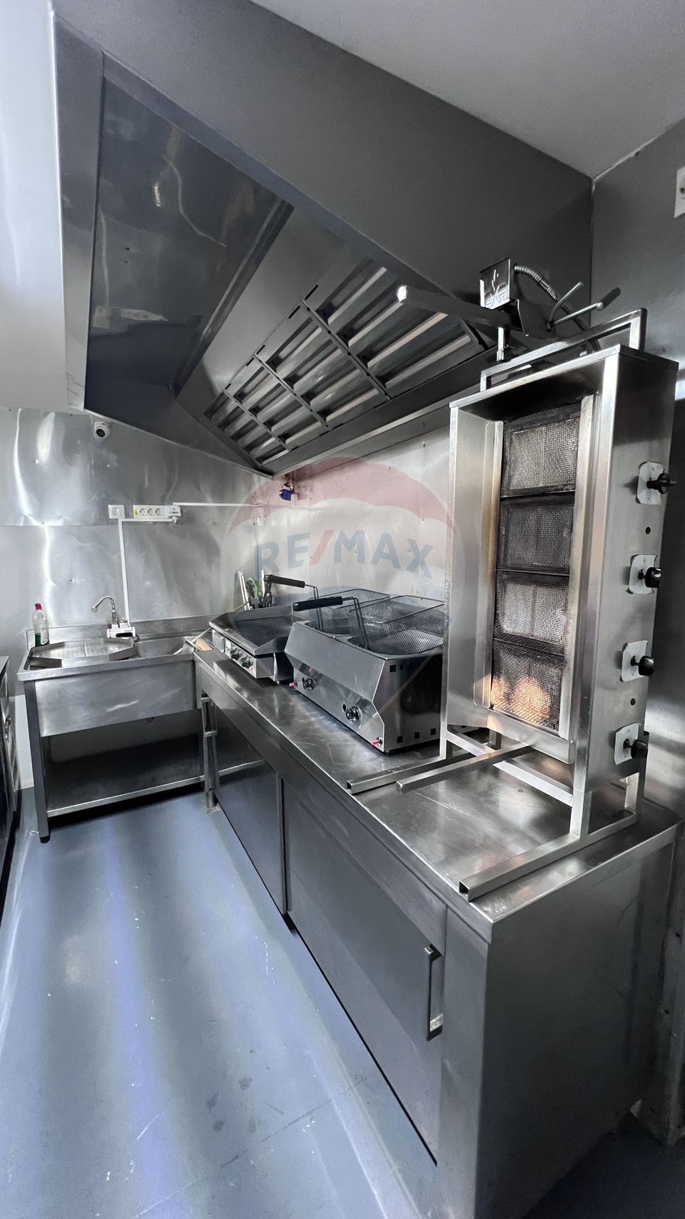 Spațiu comercial de vânzare / Afacere la cheie - sat Smardan, Galati