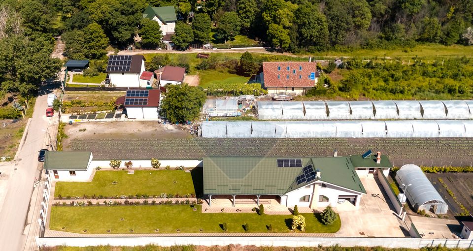 Casă / Vilă cu 4 camere de vânzare in Spataru, Buzau